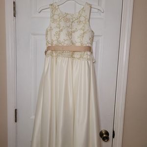 5th grade Prom dress👗!!!